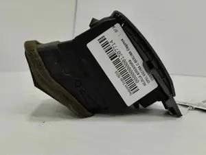Foto de REJILLA AIREADORA OPEL VECTRA C BERLINA 1.9 CDTI CAT (Z 19 DTL) (101 CV / 74 KW) referencia 230635620 foto 5