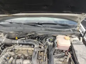 Foto de MOTOR LIMPIA DELANTERO OPEL ASTRA H GTC 1.9 CDTI (120 CV / 88 KW) referencia 93179149 foto 3