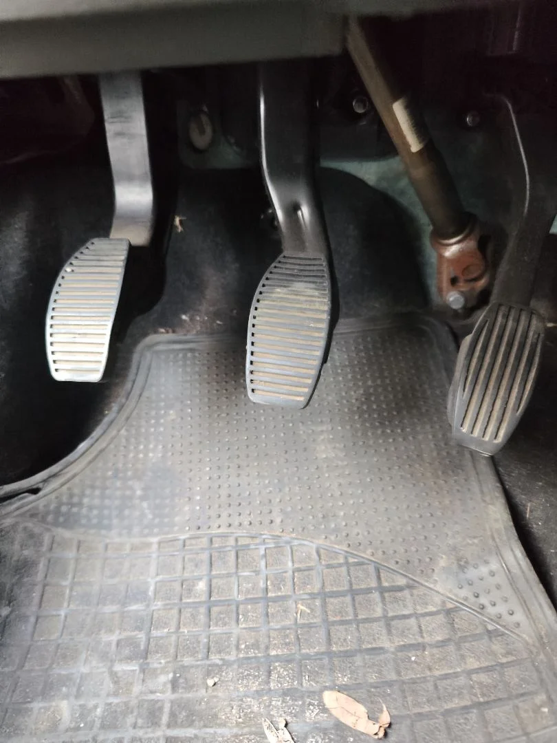 Foto de PEDAL EMBRAGUE FIAT II PANDA (169) 1.2 CAT (60 CV / 44 KW)