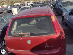 Foto de PANEL TRASERO FIAT GRANDE PUNTO (199) 1.4 CAT (78 CV / 57 KW)