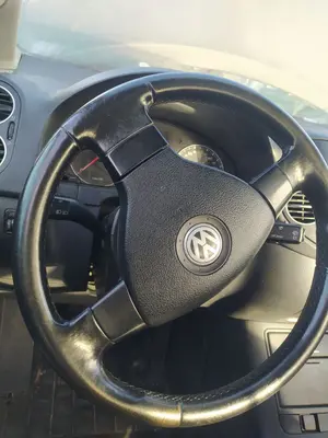 Foto de VOLANTE VOLKSWAGEN GOLF PLUS V (5M1) 1.9 TDI (105 CV / 77 KW)