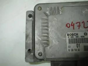 Foto de CENTRALITA MOTOR UCE CITROEN SAXO 1.5 Diesel (57 CV / 42 KW) referencia 9630059880 foto 5
