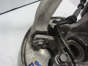 Foto de BRAZO SUSPENSION SUPERIOR TRASERO DERECHO PORSCHE MACAN (95BA) referencia 8K0505324H foto 2