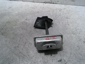 Foto de NO IDENTIFICADO FORD FOCUS BERLINA (CAP) 1.6 TDCi CAT (109 CV / 80 KW) referencia 3M51R23500AG foto 2