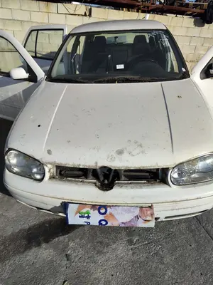 Foto de CAPO VOLKSWAGEN GOLF IV BERLINA (1J1)(10.1997) 2.0 (116 CV / 85 KW) foto 3