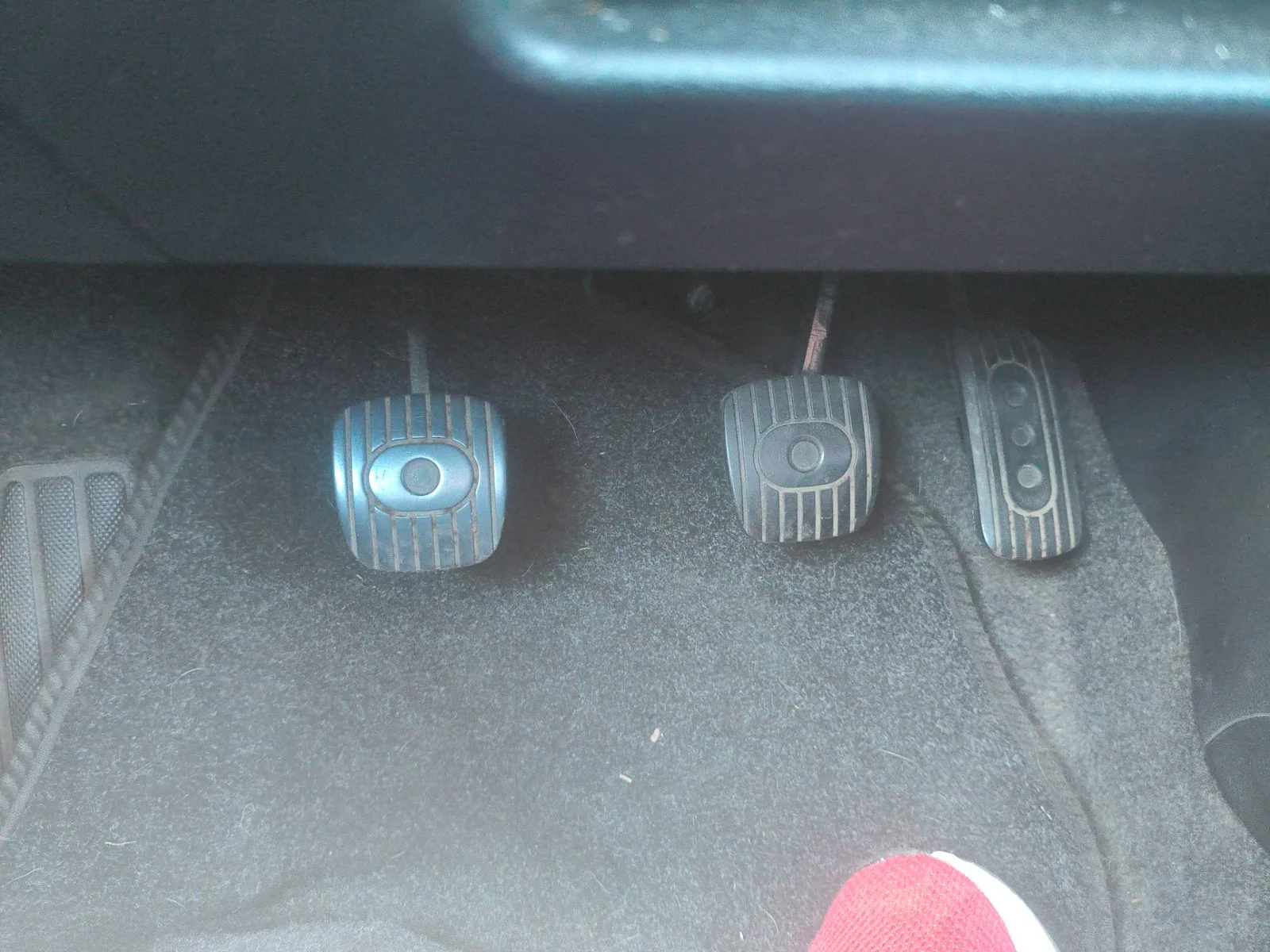 Foto de PEDAL FRENO NISSAN NOTE (E11E) 1.4 CAT (88 CV / 65 KW)
