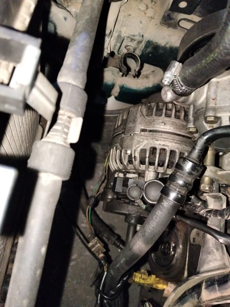 Foto de ALTERNADOR PEUGEOT 406 BERLINA (S1/S2) 2.0 HDi CAT (90 CV / 66 KW) referencia 57052C