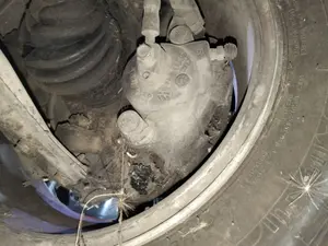 Foto de PINZA DE FRENO DELANTERA IZQUIERDA VOLKSWAGEN POLO IV (9N1)