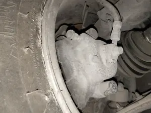 Foto de PINZA DE FRENO DELANTERA DERECHA VOLKSWAGEN POLO IV (9N1)