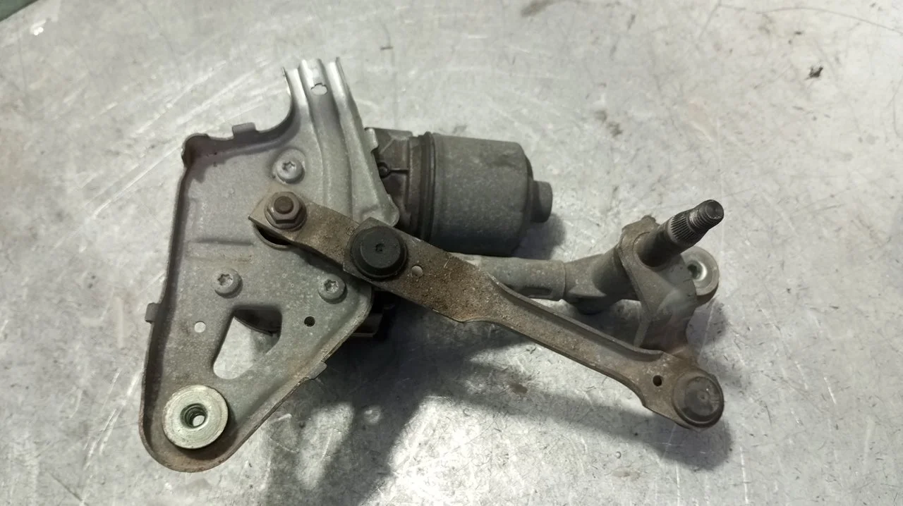 Foto de MOTOR LIMPIA DELANTERO PEUGEOT 5008 1.6 HDi FAP (112 CV / 82 KW) referencia 9671062180