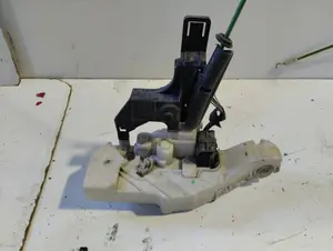 Foto de CERRADURA PUERTA DELANTERA IZQUIERDA LANCIA YPSILON (101) referencia 51772307 foto 2
