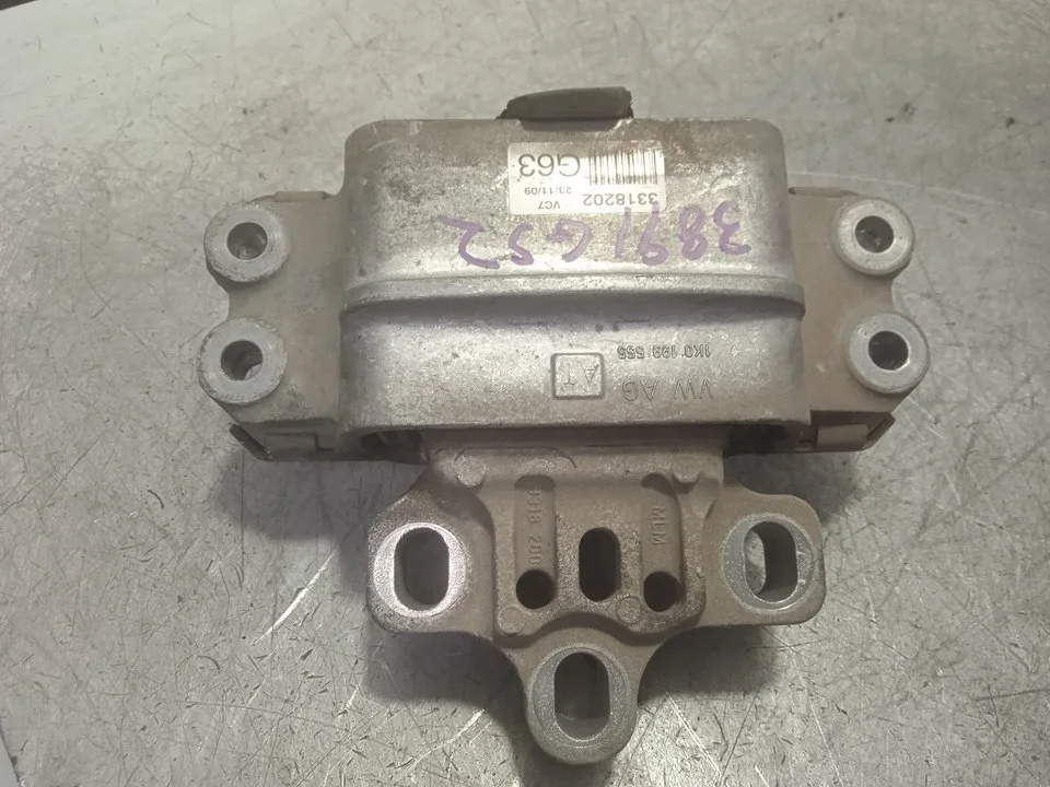 Foto de SOPORTE MOTOR VOLKSWAGEN GOLF VI (5K1)(10.2008) 2.0 TDI DPF (170 CV / 125 KW) referencia 1K0199555