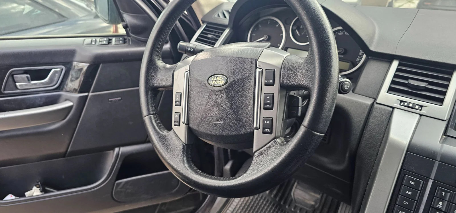 Foto de AIRBAG DELANTERO IZQUIERDO LAND ROVER RANGE ROVER SPORT 3.6 TD V8 (272 CV / 200 KW)