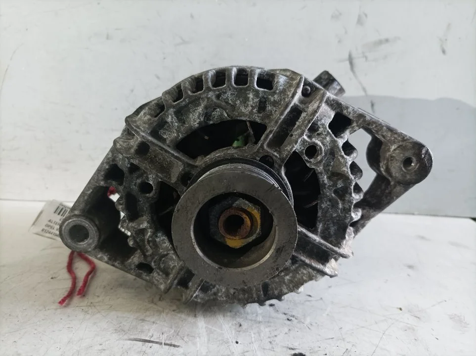 Foto de ALTERNADOR OPEL VECTRA B BERLINA referencia 0124415008