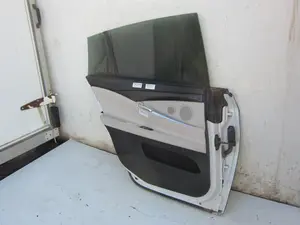 Foto de PUERTA TRASERA IZQUIERDA BMW SERIE 5 GRAN TURISMO (F07) 3.0 24V Turbo (306 CV / 225 KW) foto 9