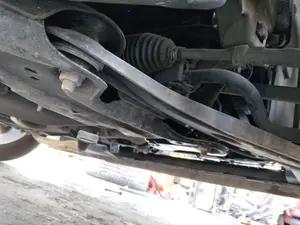 Foto de EJE DELANTERO / CUNA MOTOR CITROEN C4 CACTUS 1.2 12V VTi (82 CV / 60 KW) referencia 9808011780
