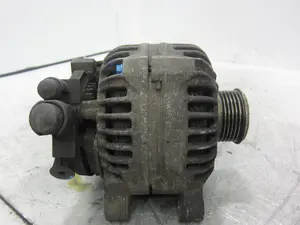 Foto de ALTERNADOR PEUGEOT 206 2.0 HDi CAT (90 CV / 66 KW) foto 5
