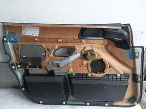 Foto de GUARNECIDO PUERTA DELANTERA DERECHA BMW SERIE 5 BERLINA (E39) referencia BMW8212806 foto 2