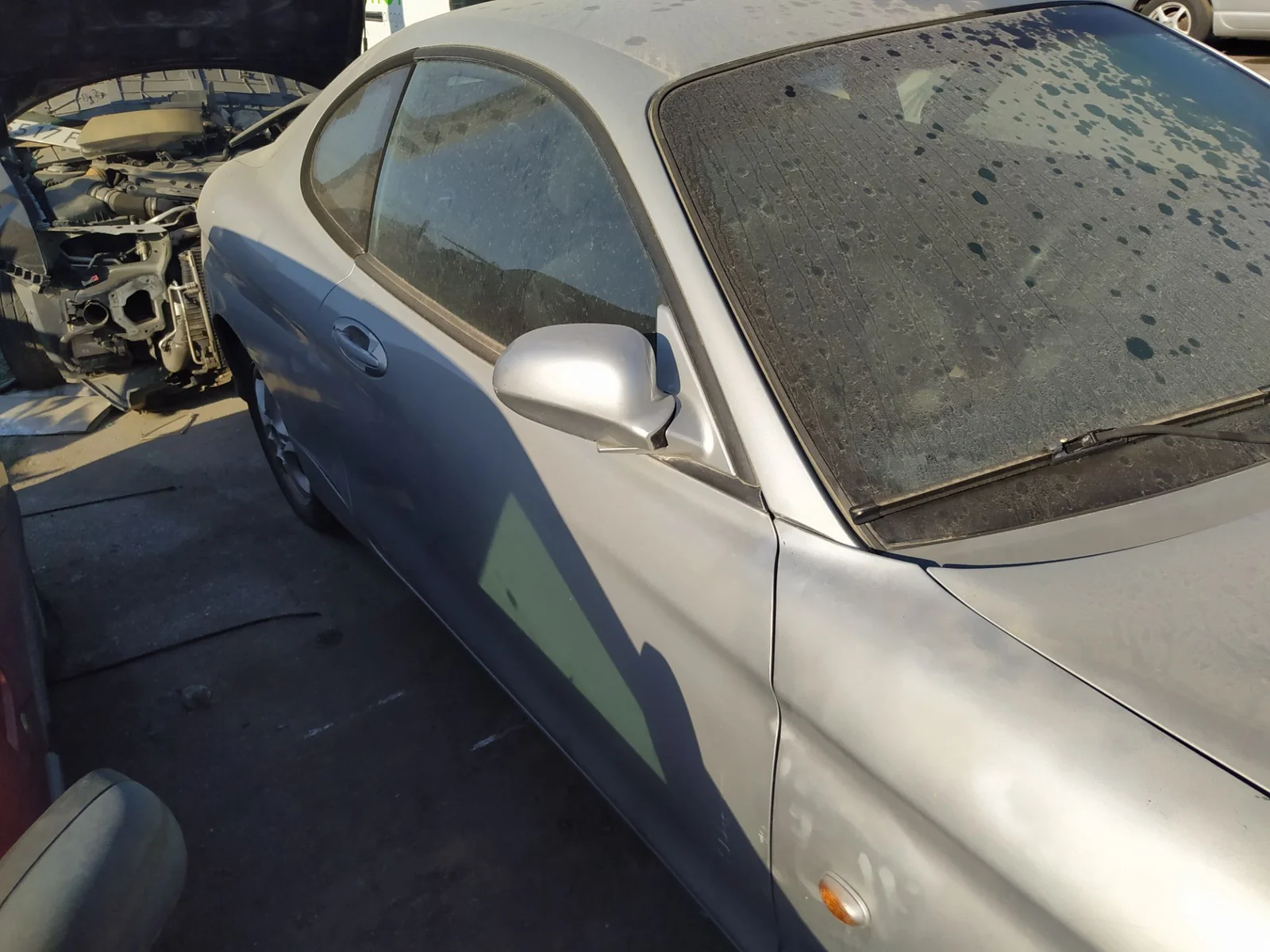 Foto de PUERTA DELANTERA DERECHA HYUNDAI COUPE (RD) 1.6 16V CAT (107 CV / 79 KW)