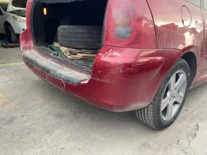 Foto de PARAGOLPES TRASERO PEUGEOT 307 BREAK / SW (S1)(04.2002) 2.0 16V HDi FAP CAT (RHR / DW10BTED4) (136 CV / 100 KW) referencia 7410R5 foto 2