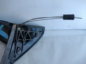 Foto de RETROVISOR DERECHO FORD FOCUS BERLINA (CAK) 1.8 TDDI Turbodiesel CAT (90 CV / 66 KW) referencia 015475 foto 2