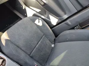 Foto de ASIENTO DELANTERO DERECHO FORD C-MAX (CB7) 1.6 TDCi CAT (116 CV / 85 KW)