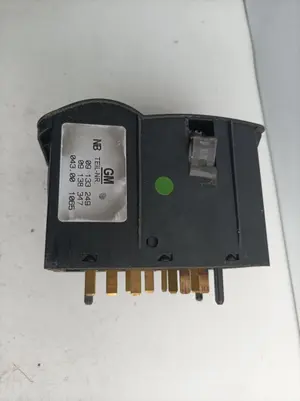 Foto de MANDO LUCES OPEL ASTRA G BERLINA referencia 09133249 foto 3