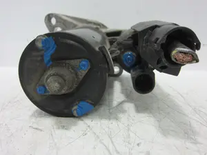 Foto de MOTOR ARRANQUE SEAT LEON (1P1) 1.6 TDI (105 CV / 77 KW) foto 4
