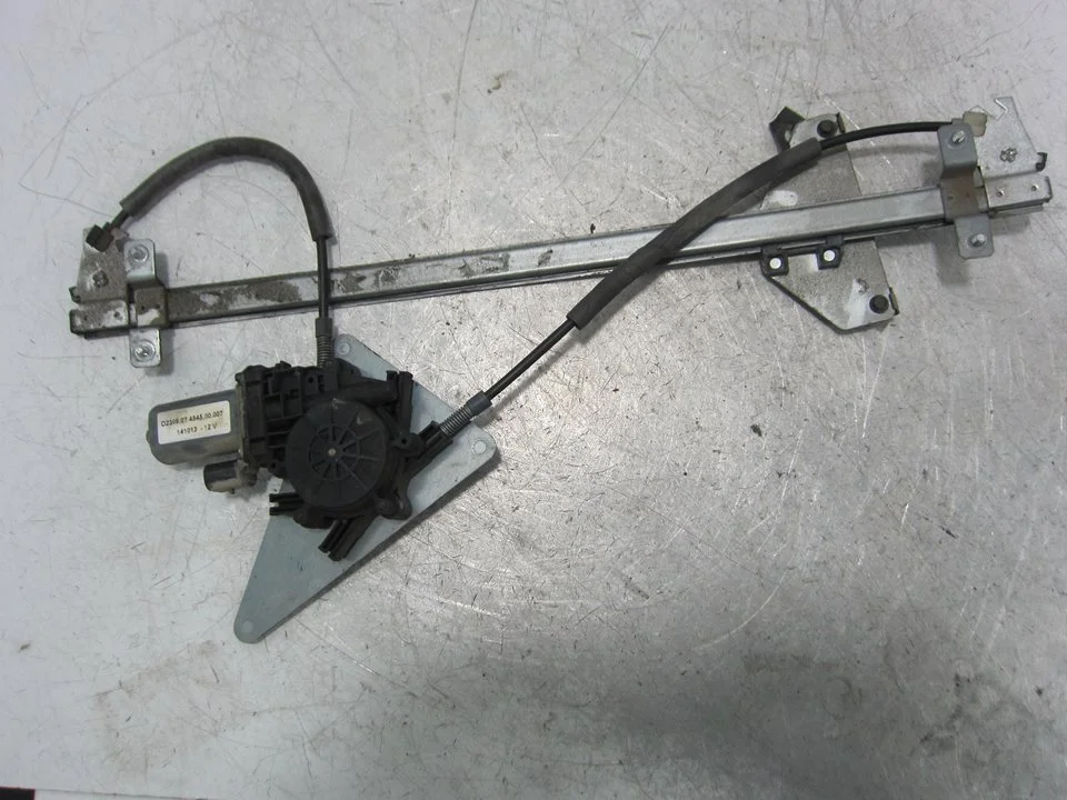 Foto de ELEVALUNAS DELANTERO DERECHO FORD TOURNEO CONNECT (TC7) 1.8 TDCi CAT (90 CV / 66 KW) referencia D239907454500007