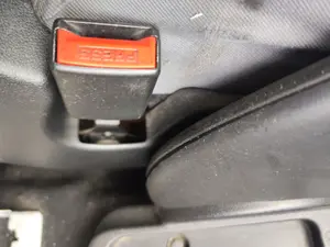 Foto de ENGANCHE CINTURON DELANTERO IZQUIERDO CITROEN BERLINGO FURGÓN 1.6 16V HDi FAP (90 CV / 66 KW)