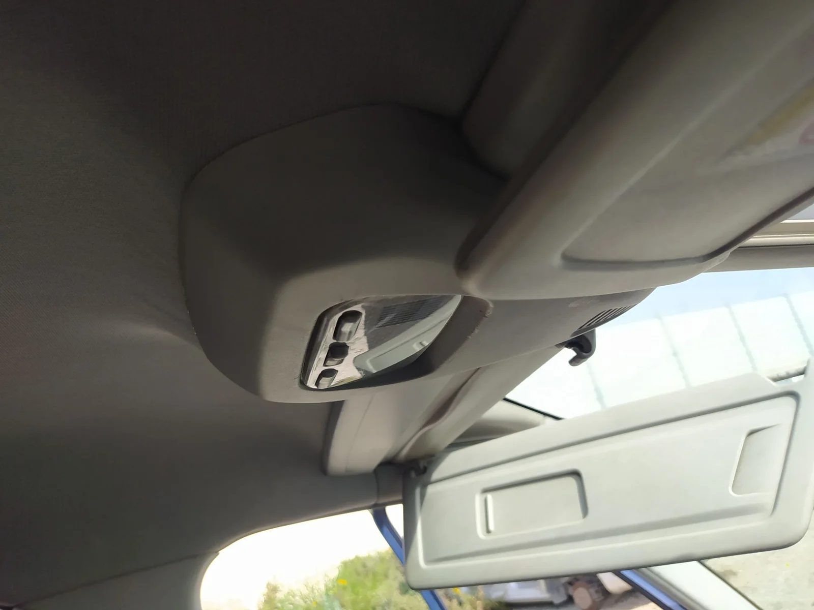 Foto de LUZ INTERIOR CITROEN C4 PICASSO 2.0 HDi FAP (150 CV / 110 KW) referencia 8146V1