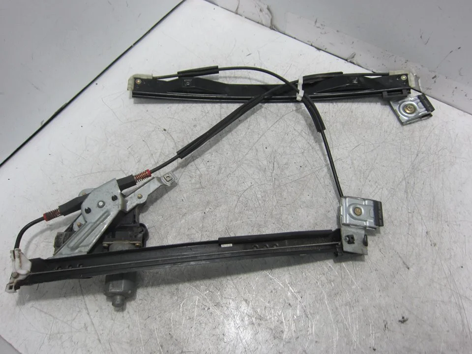 Foto de ELEVALUNAS DELANTERO DERECHO FORD MONDEO BERLINA (GE) referencia F23200