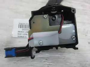 Foto de MANDO LIMPIA SEAT LEON (1P1) 1.9 TDI (105 CV / 77 KW) referencia 1K0953519 foto 4