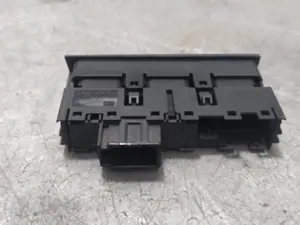 Foto de INTERRUPTOR SEAT LEON (5F1) 1.6 TDI (105 CV / 77 KW) referencia 5F0919234B foto 3