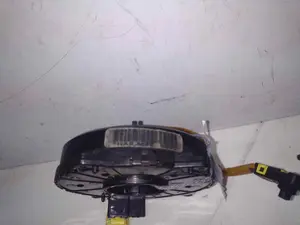 Foto de ANILLO AIRBAG HYUNDAI ELANTRA (XD) 2.0 CRDi CAT (112 CV / 82 KW) referencia 934902D000 foto 3