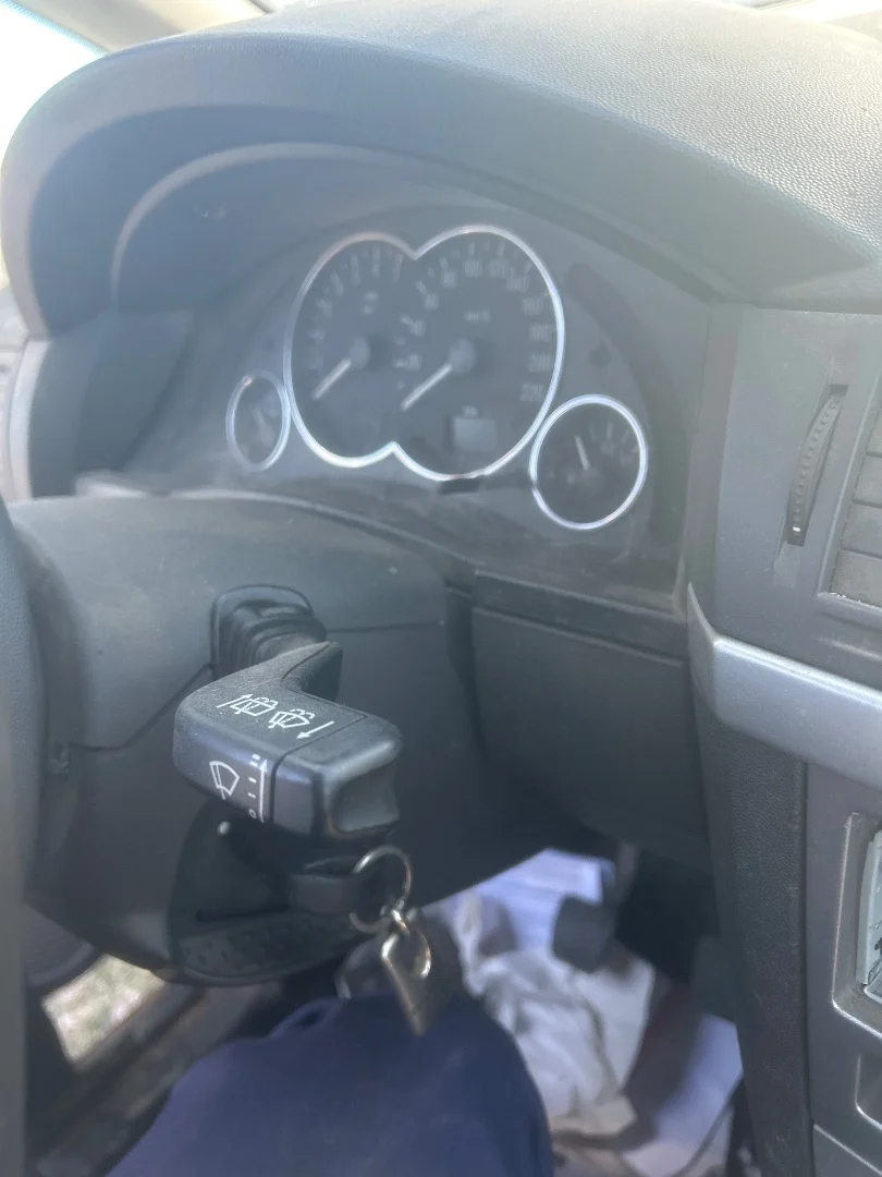 Foto de MANDO LIMPIA OPEL MERIVA 1.6 16V (101 CV / 74 KW)