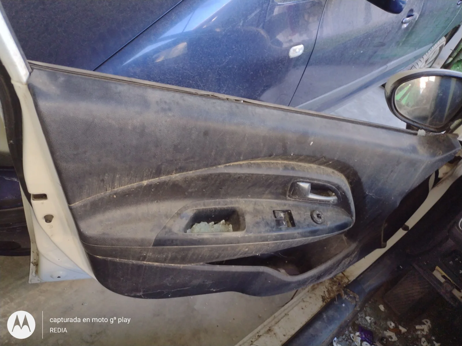 Foto de GUARNECIDO PUERTA DELANTERA IZQUIERDA KIA RIO (UB) 1.2 CAT (86 CV / 63 KW)