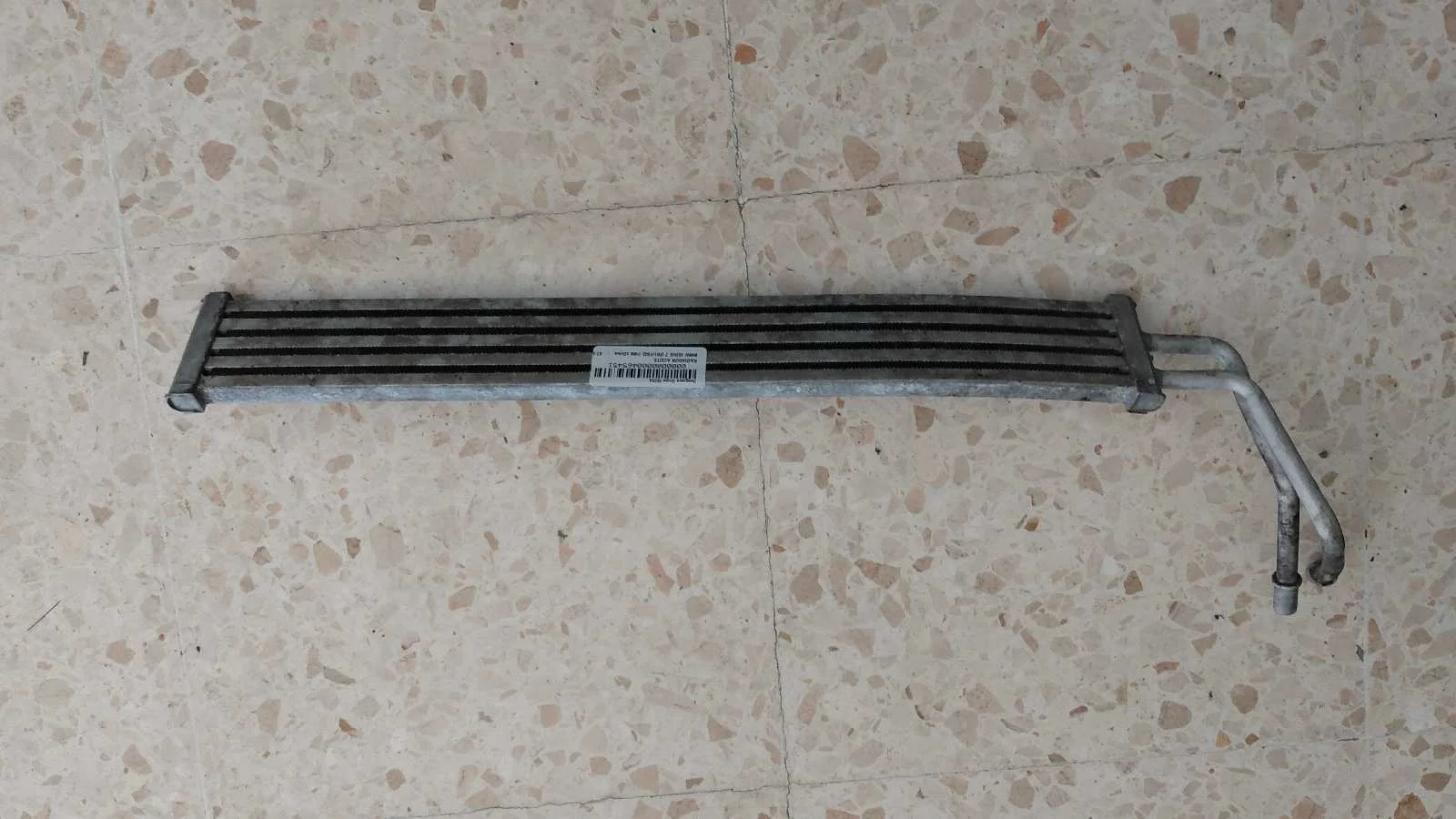 Foto de RADIADOR ACEITE BMW SERIE 7 (F01/F02) 3.0 Turbodiesel (313 CV / 230 KW) referencia N7399004