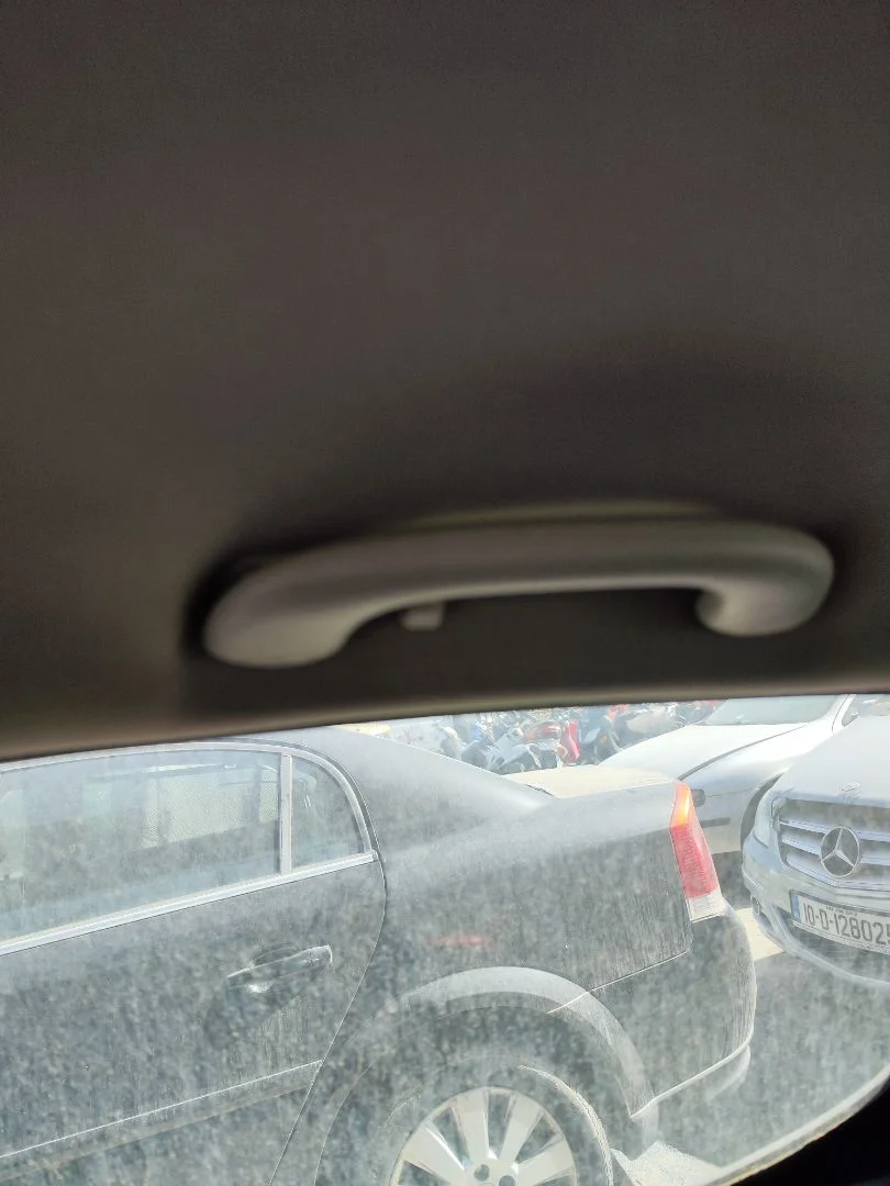 Foto de ASIDERO TECHO TRASERO DERECHO PEUGEOT 308 1.6 16V (120 CV / 88 KW) referencia 9128AA