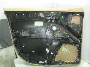 Foto de GUARNECIDO PUERTA DELANTERA DERECHA PORSCHE CAYENNE (TIPO 92A) 4.8 V8 CAT (400 CV / 294 KW) referencia 7P5867012C foto 2