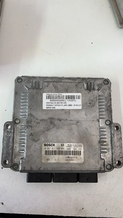 Foto de CENTRALITA MOTOR UCE RENAULT ESPACE IV (JK0) referencia 0281011325
