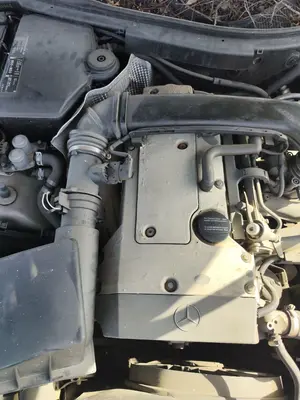 Foto de MOTOR COMPLETO MERCEDES-BENZ SLK (BM 170) ROADSTER 2.0 16V CAT (136 CV / 100 KW) referencia OM111946