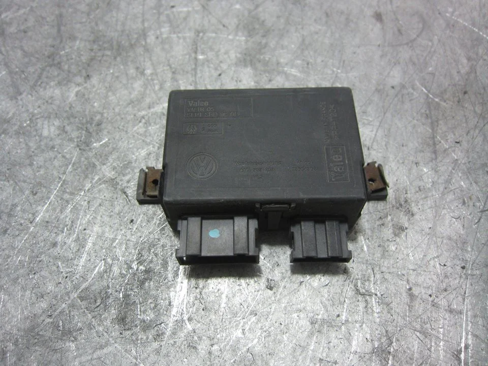 Foto de MODULO ELECTRONICO VOLKSWAGEN LUPO (6X1/6E1) 1.4 16V (75 CV / 55 KW) referencia 6X0953257