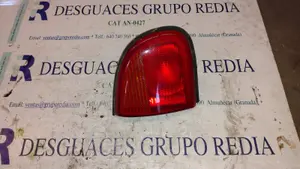 Foto de FARO ANTINIEBLA TRASERO DERECHO FORD ESCORT BERL./TURNIER referencia 93AG15K258