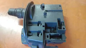Foto de MANDO MULTIFUNCION RENAULT CLIO III 1.5 dCi Diesel CAT (86 CV / 63 KW) referencia 88103003506 foto 3