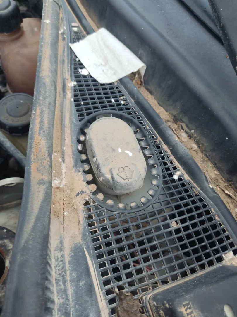 Foto de DEPOSITO LIMPIA RENAULT KANGOO I (F/KC0) 1.2 (58 CV / 43 KW) referencia 7700308814