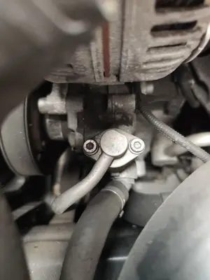Foto de BOMBA DIRECCION AUDI A5 COUPE (8T) 2.0 16V TDI (170 CV / 125 KW)
