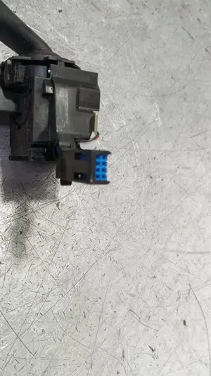 Foto de MANDO LIMPIA SEAT ALTEA (5P1) 1.6 TDI (105 CV / 77 KW) referencia 1K0953519H foto 3