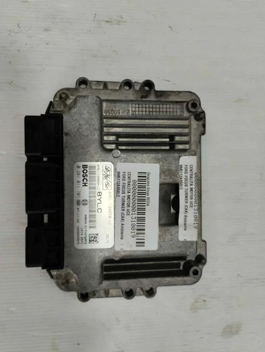Foto de CENTRALITA MOTOR UCE FORD FOCUS FAMILIAR (CAK) 1.6 16V CAT (101 CV / 74 KW) referencia 8M5112A650LC