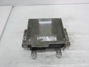 Foto de CENTRALITA MOTOR UCE HYUNDAI COUPE (J2) 1.6 CAT (114 CV / 84 KW) referencia 3914023746